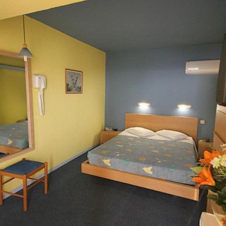 Phaedra Hotel Rhodes City 外观 照片